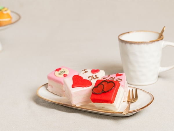 Petit four liefde&nbsp;per 4 verpakt